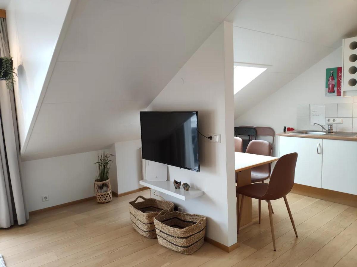 אקורירי G10 Apartments מראה חיצוני תמונה