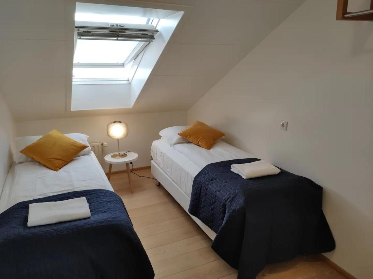 אקורירי G10 Apartments מראה חיצוני תמונה