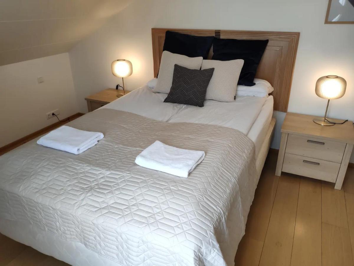 אקורירי G10 Apartments מראה חיצוני תמונה