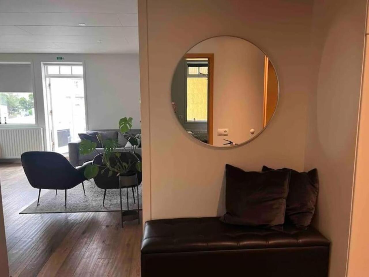 אקורירי G10 Apartments מראה חיצוני תמונה